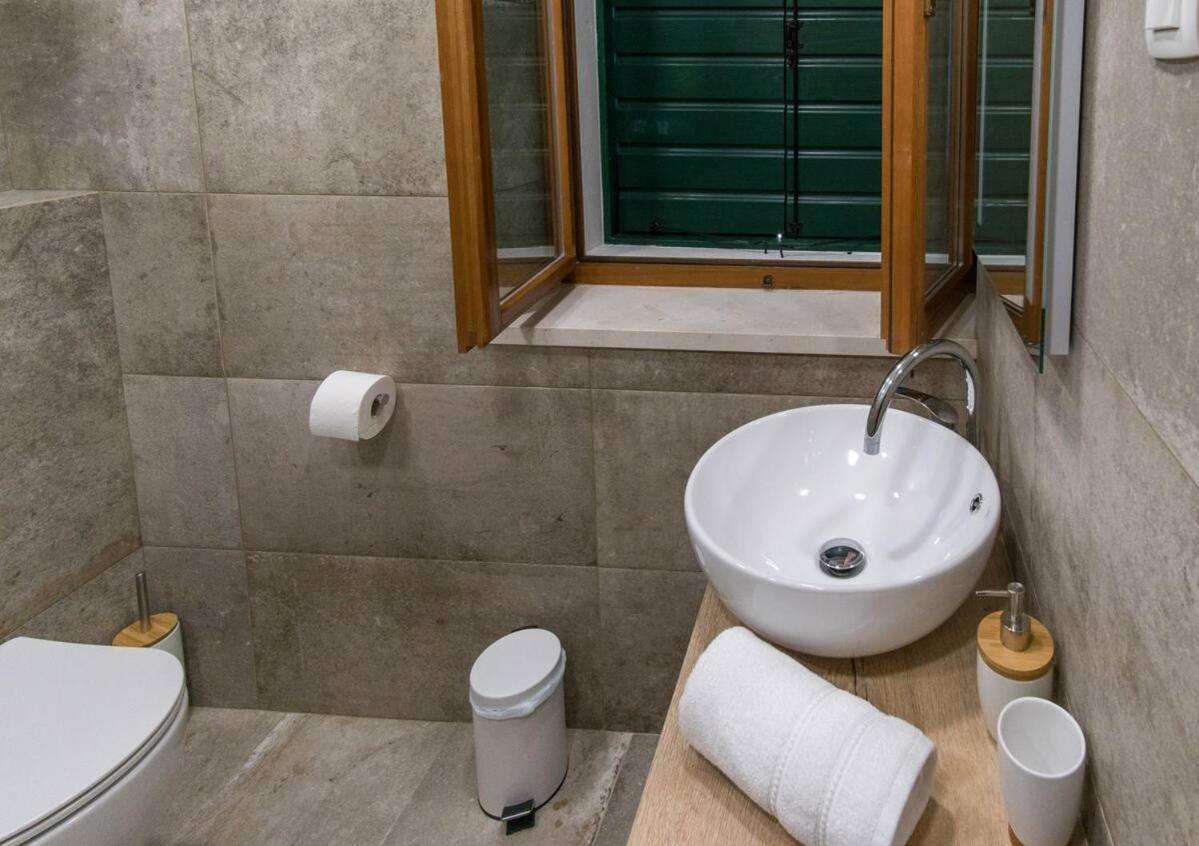 Jr Luxury Guesthouse2 Split Eksteriør bilde