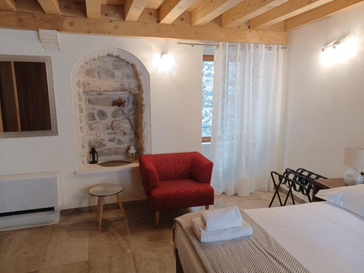 Jr Luxury Guesthouse2 Split Eksteriør bilde