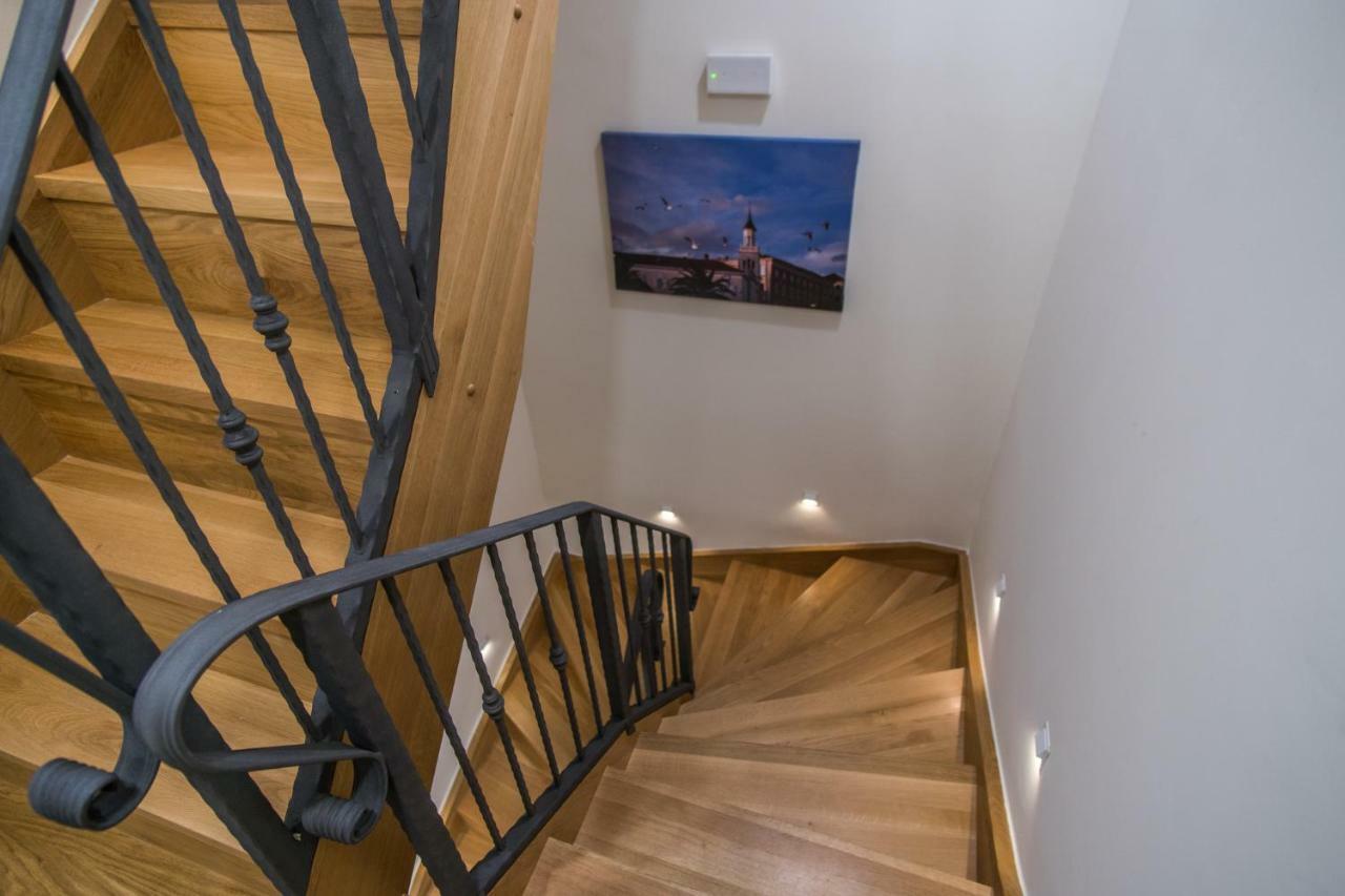 Jr Luxury Guesthouse2 Split Eksteriør bilde
